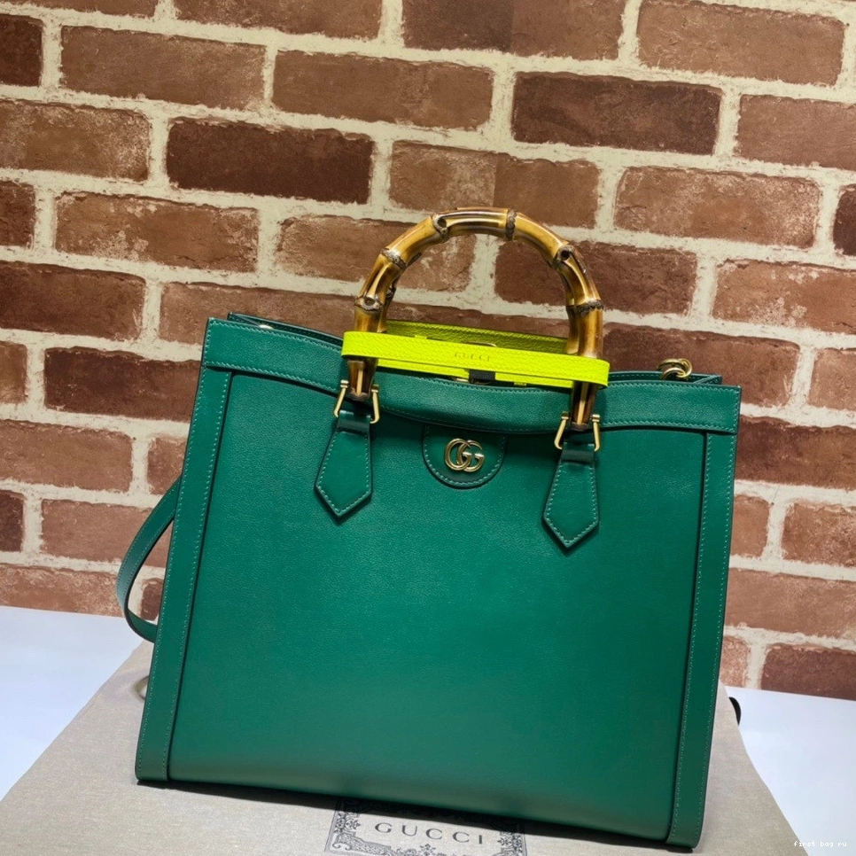First bag ru GUCCI tote Diana bag medium 0710